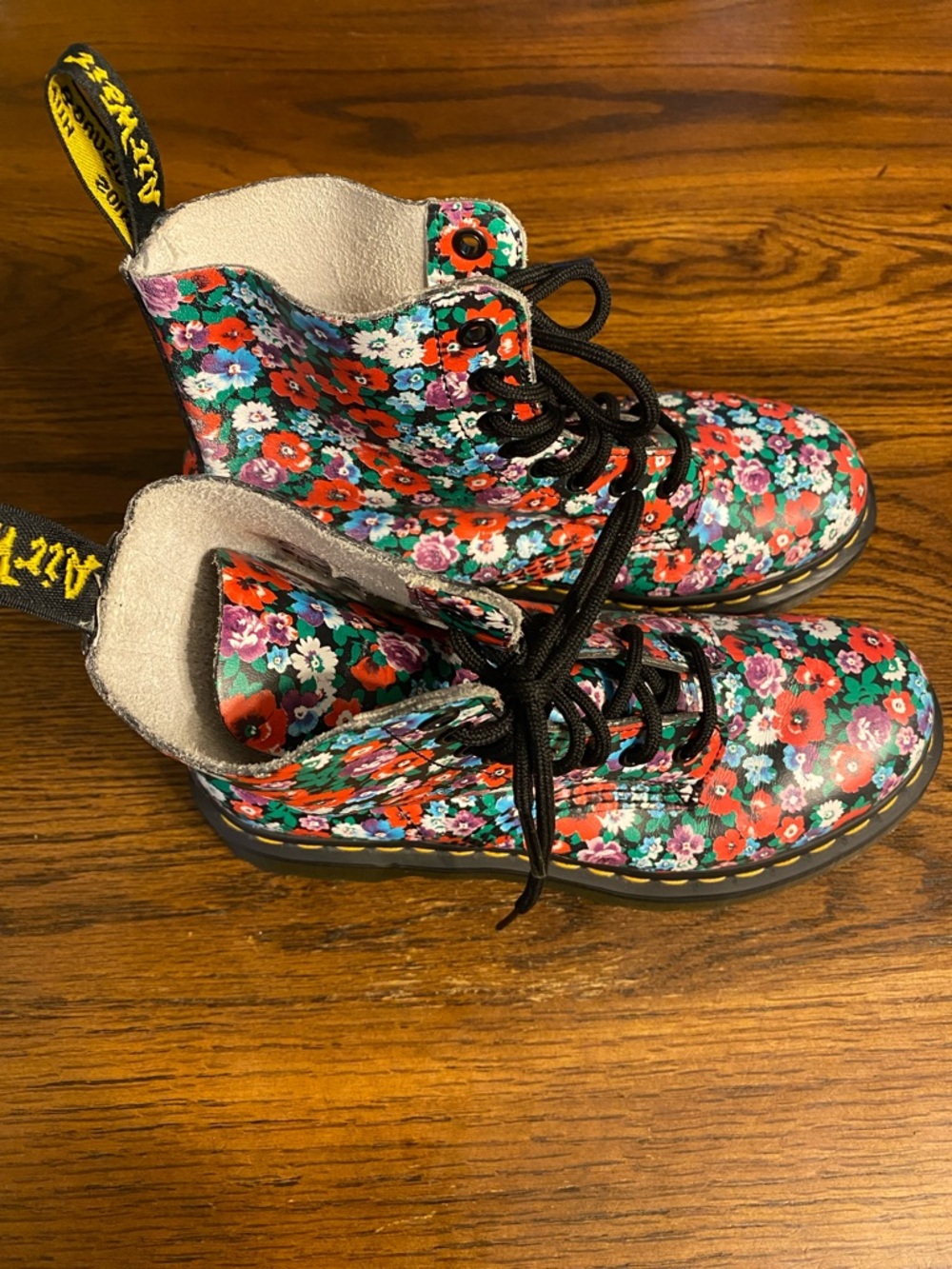 Dr. Martens 1460 Pascal Wanderlust Floral Boots Leather 8 Eye Multi Size 7 - Picture 4 of 11
